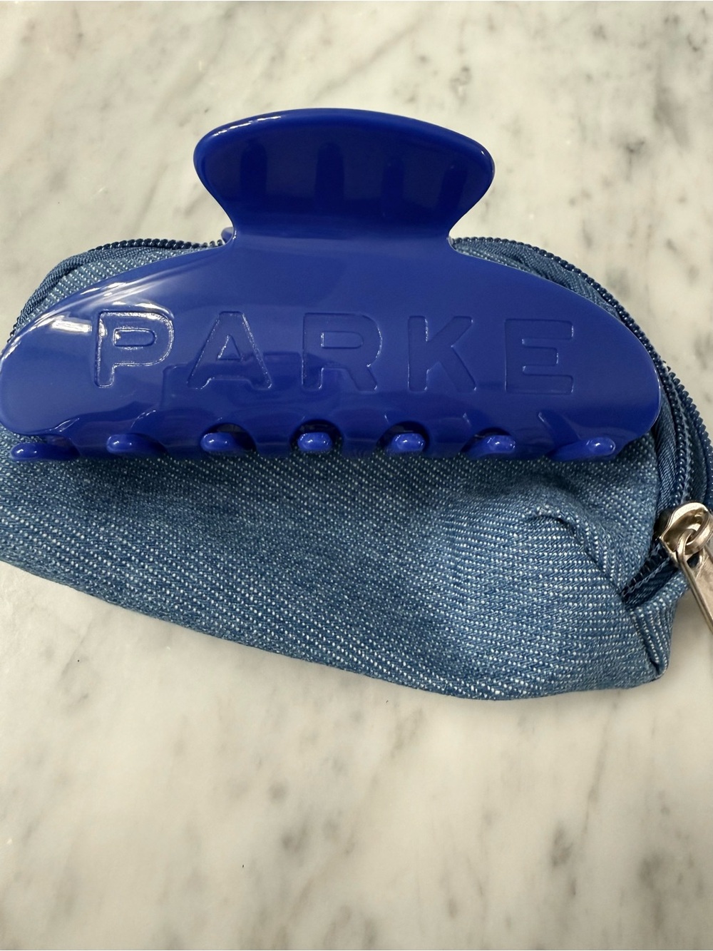 PARKE navy Hair Claw Clip - NEW - sold out !! Summer drop